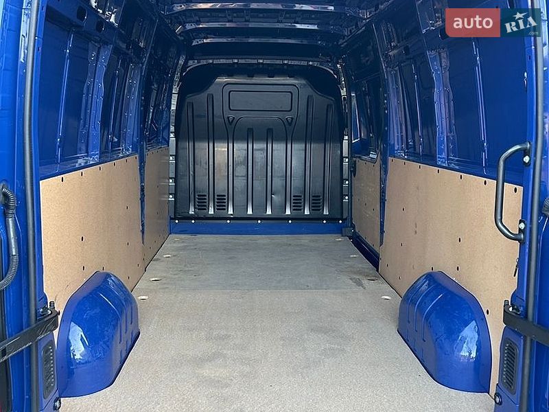 Грузовой фургон Renault Master 2024 в Киеве фото 32 Грузовой фургон Renault Master 2024 в Киеве
