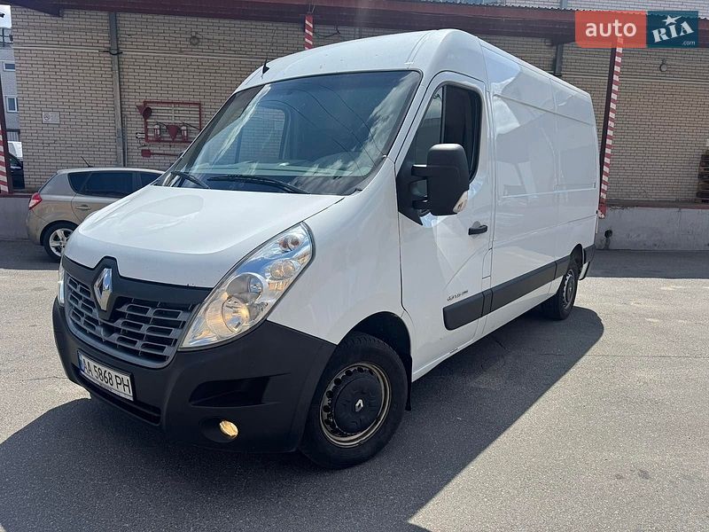 Грузовой фургон Renault Master 2016 в Киеве