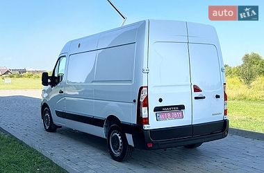 Вантажний фургон Renault Master 2020 в Рівному