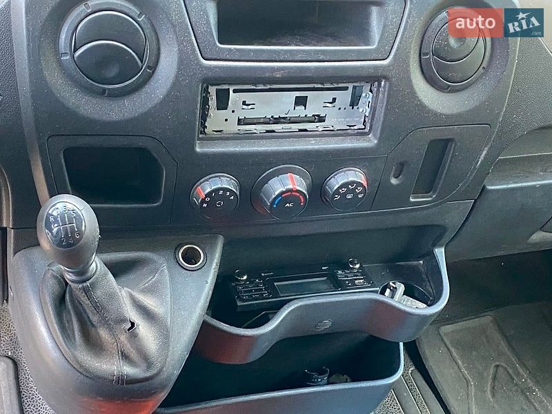 Автовоз Renault Master 2015 в Киеве