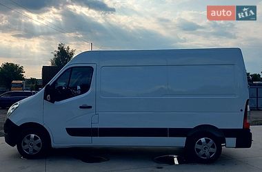 Грузовой фургон Renault Master 2017 в Млинове