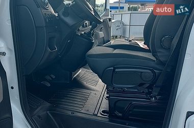Грузовой фургон Renault Master 2017 в Млинове