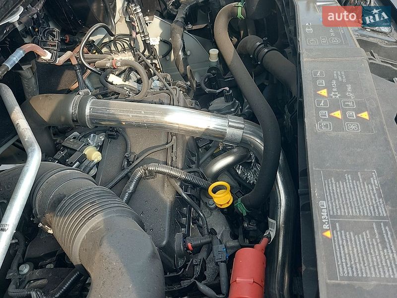 Грузовой фургон Renault Master 2017 в Млинове