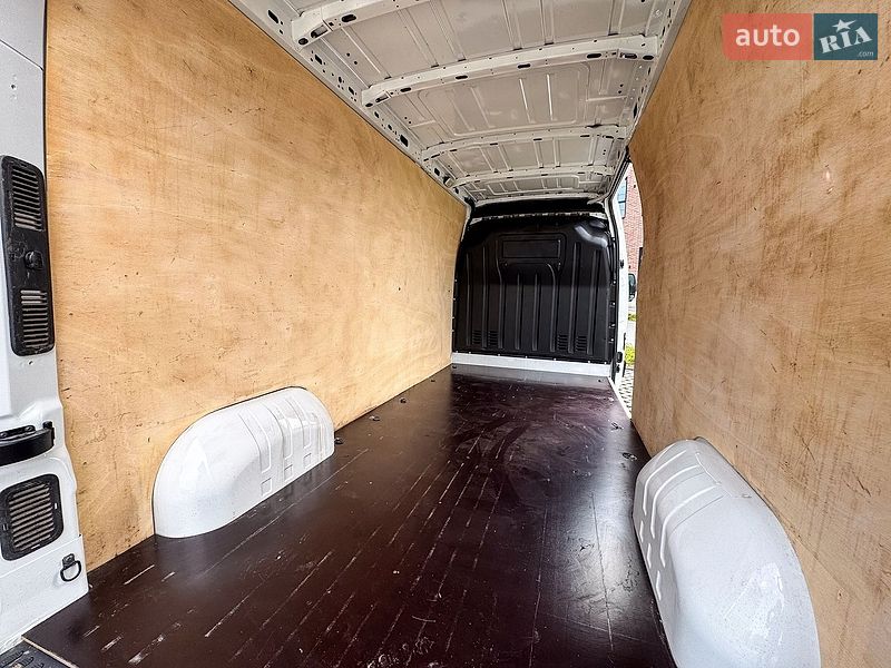 Грузовой фургон Renault Master 2021 в Ровно