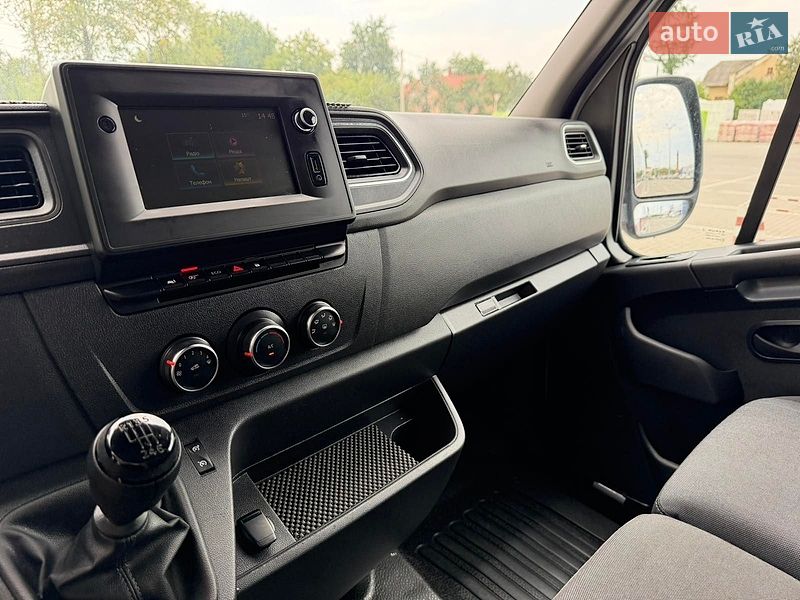 Вантажний фургон Renault Master 2025 в Івано-Франківську