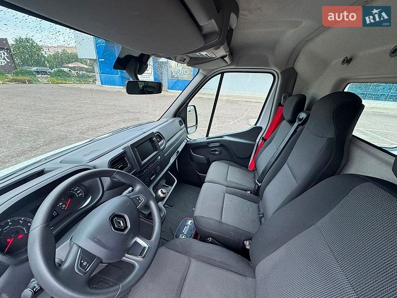 Вантажний фургон Renault Master 2022 в Ковелі