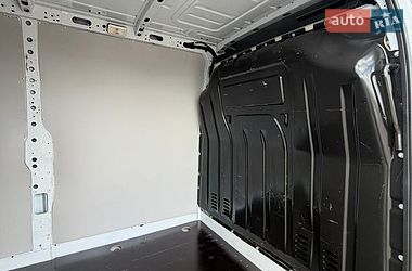 Грузовой фургон Renault Master 2022 в Луцке