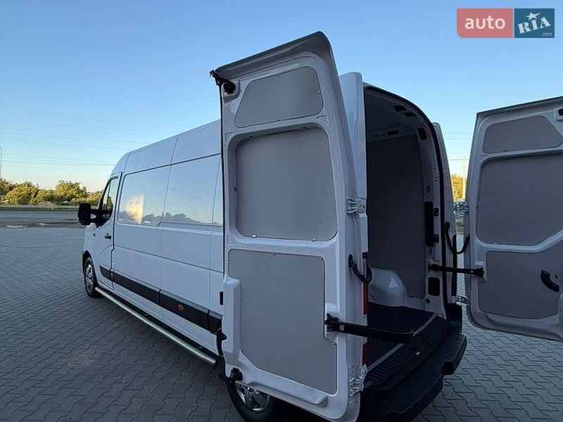 Вантажний фургон Renault Master 2021 в Луцьку