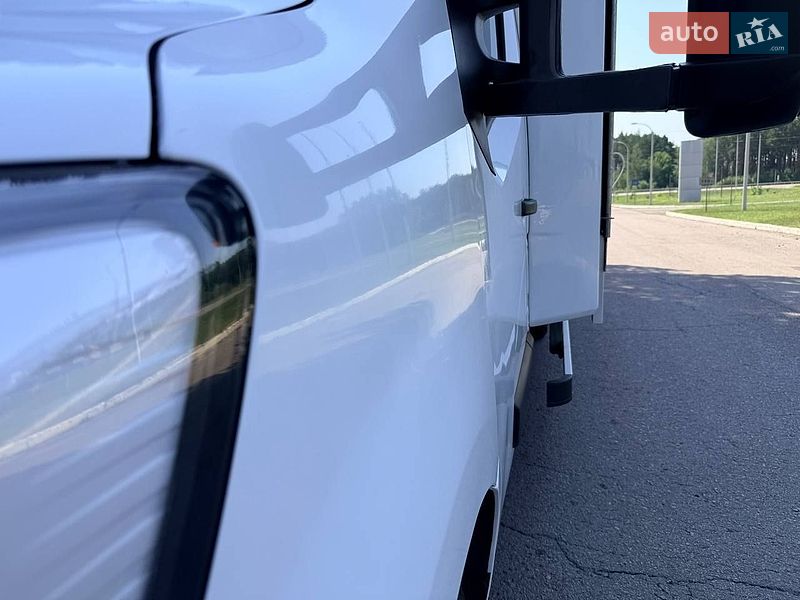 Тентованый Renault Master 2022 в Киеве