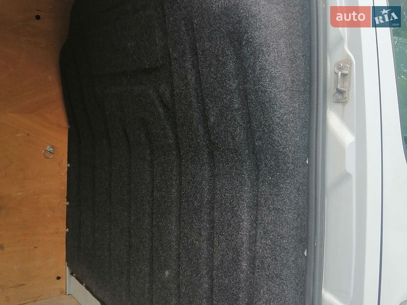 Мікроавтобус вантажний (до 3,5т) Renault Master 2015 в Дрогобичі фото 10 Мікроавтобус вантажний (до 3,5т) Renault Master 2015 в Дрогобичі