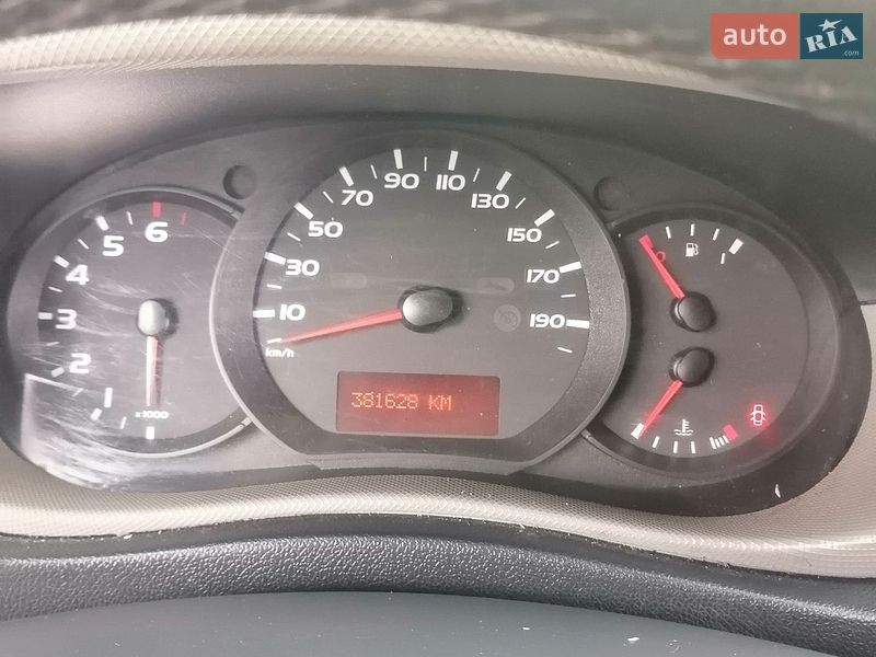 Мікроавтобус вантажний (до 3,5т) Renault Master 2015 в Дрогобичі фото 14 Мікроавтобус вантажний (до 3,5т) Renault Master 2015 в Дрогобичі