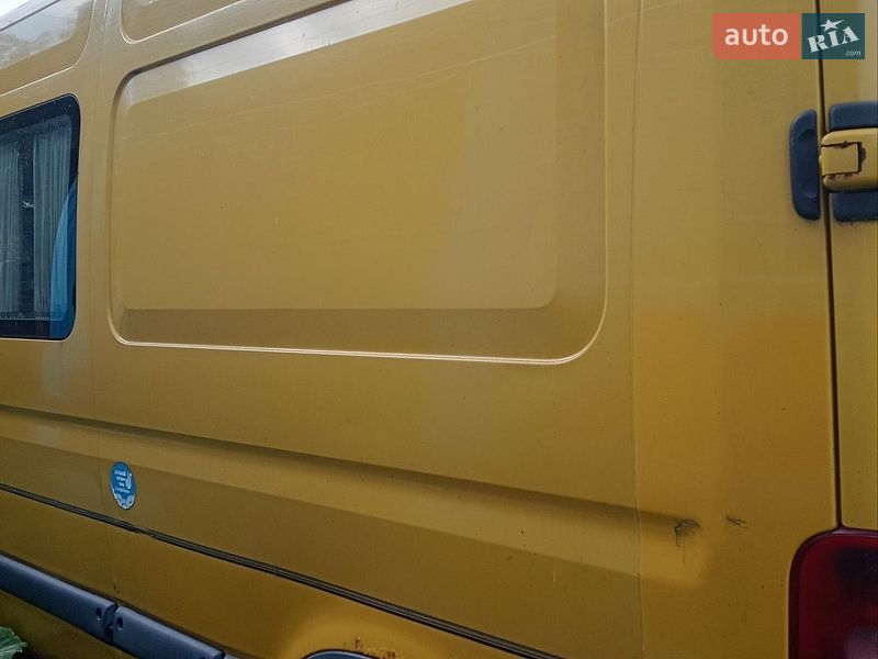 Мінівен Renault Master 1999 в Дунаївцях