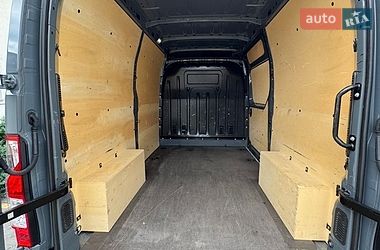 Вантажний фургон Renault Master 2022 в Києві