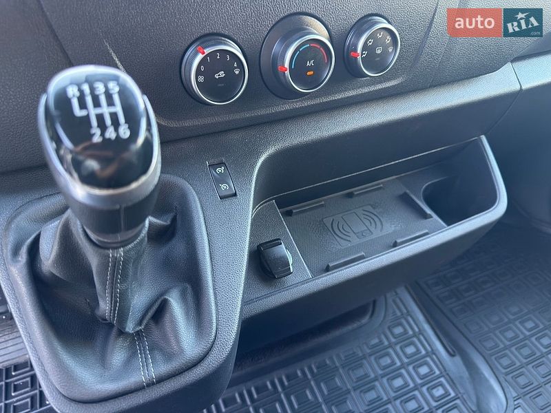Грузовой фургон Renault Master 2020 в Дубно фото 30 Грузовой фургон Renault Master 2020 в Дубно
