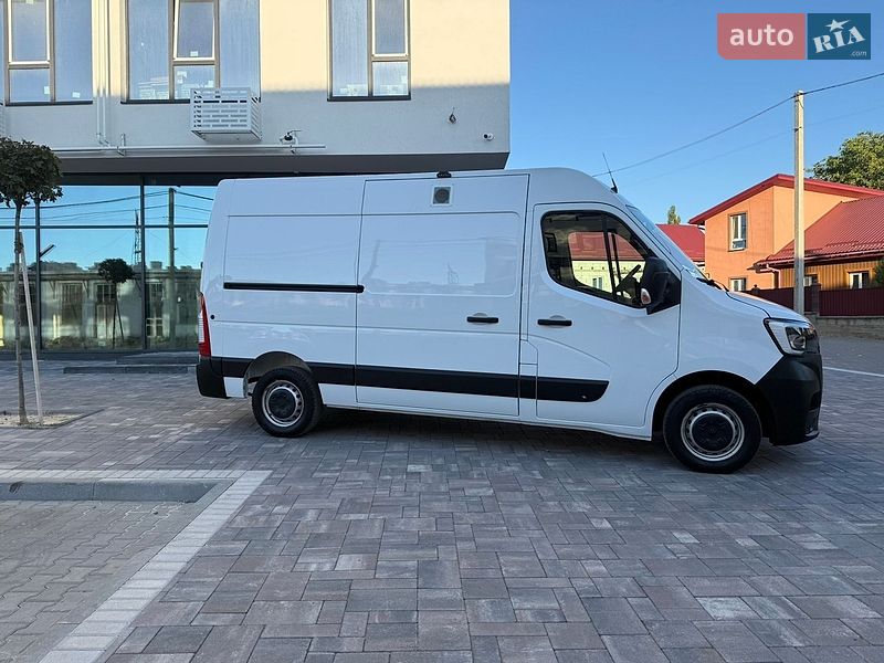 Вантажний фургон Renault Master 2023 в Дубні