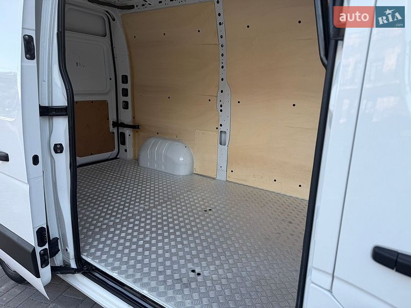 Вантажний фургон Renault Master 2023 в Дубні
