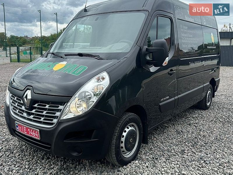 Грузовой фургон Renault Master 2016 в Львове
