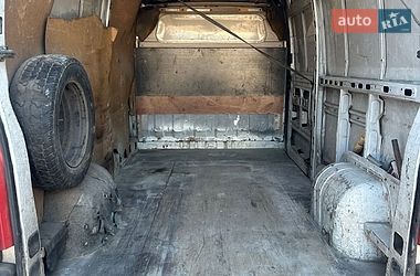 Минивэн Renault Master 2001 в Авангарде