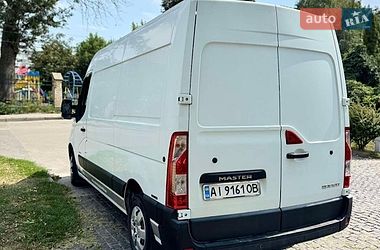Грузовой фургон Renault Master 2015 в Фастове
