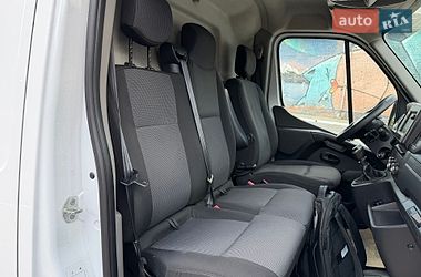Вантажний фургон Renault Master 2020 в Луцьку