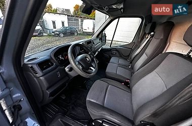 Вантажний фургон Renault Master 2022 в Бучі