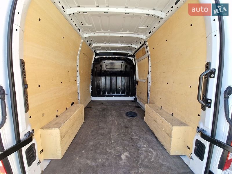 Вантажний фургон Renault Master 2021 в Вінниці