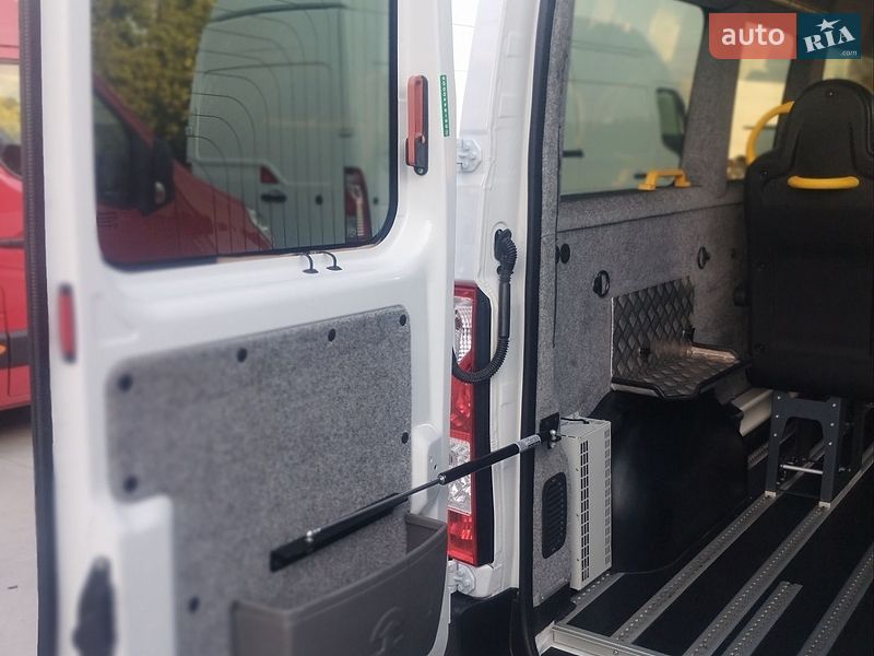 Вантажопасажирський фургон Renault Master 2019 в Дубні фото 27 Вантажопасажирський фургон Renault Master 2019 в Дубні