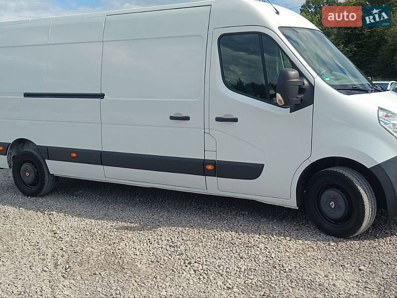 Вантажний фургон Renault Master 2015 в Бартатові