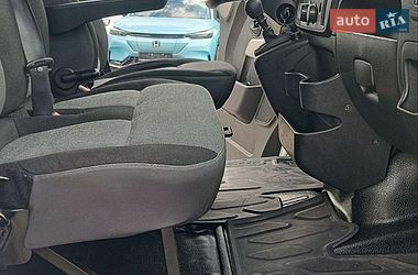 Вантажний фургон Renault Master 2015 в Бартатові