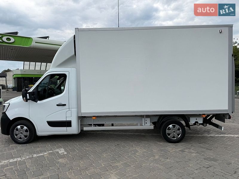 Вантажний фургон Renault Master 2021 в Дубні