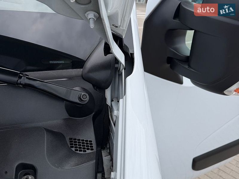 Борт Renault Master 2019 в Дубно