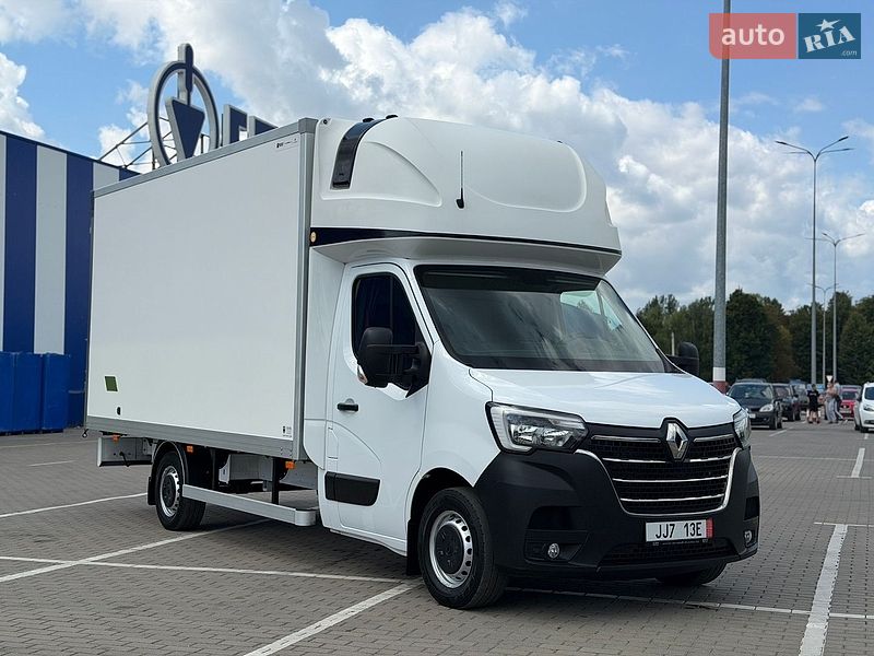 Грузовой фургон Renault Master 2022 в Дубно