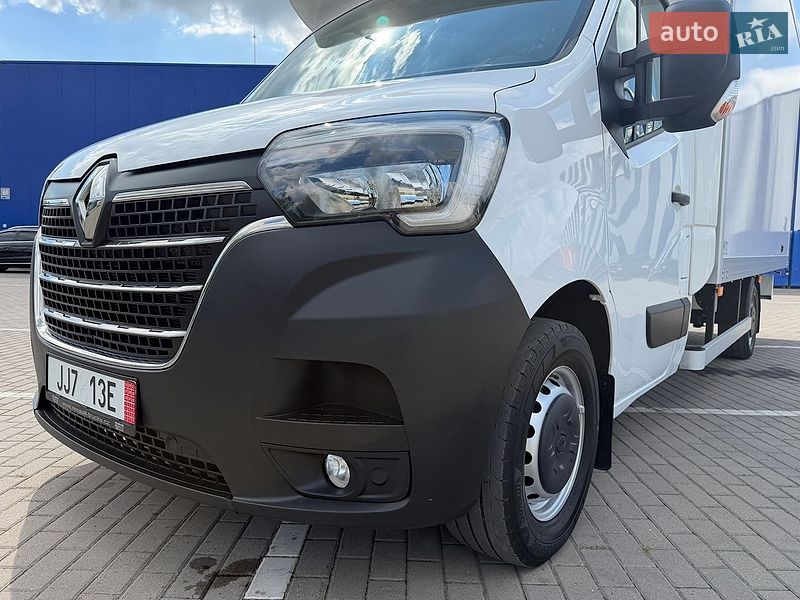 Грузовой фургон Renault Master 2022 в Дубно