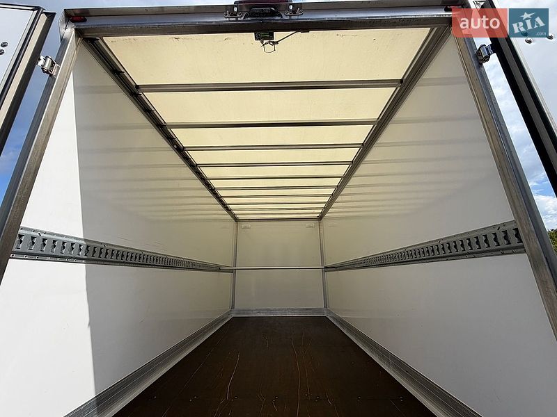 Грузовой фургон Renault Master 2022 в Дубно