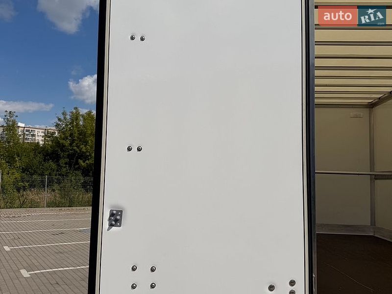 Грузовой фургон Renault Master 2022 в Дубно