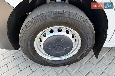 Грузовой фургон Renault Master 2022 в Дубно