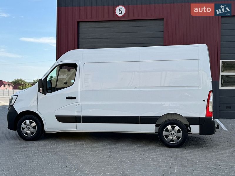 Грузовой фургон Renault Master 2021 в Дубно