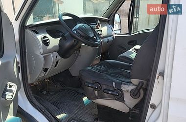 Вантажний фургон Renault Master 2004 в Івано-Франківську
