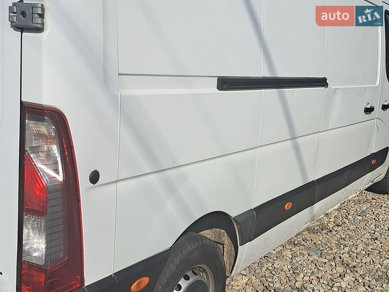 Грузовой фургон Renault Master 2013 в Ивано-Франковске