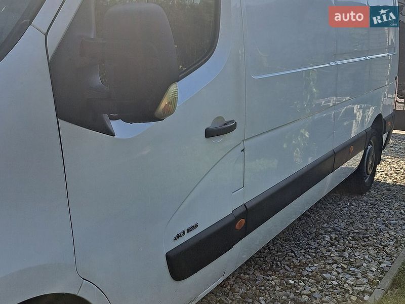 Грузовой фургон Renault Master 2013 в Ивано-Франковске