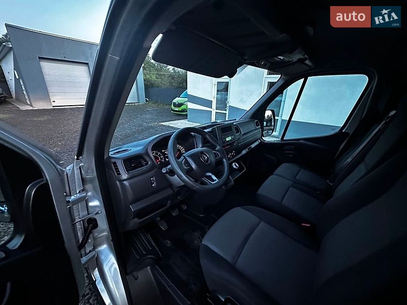 Грузовой фургон Renault Master 2022 в Киеве