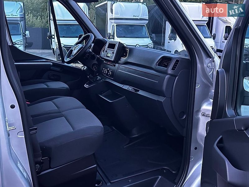 Вантажний фургон Renault Master 2022 в Києві