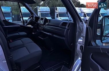 Вантажний фургон Renault Master 2022 в Києві
