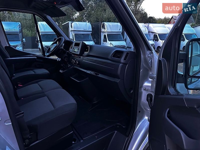 Вантажний фургон Renault Master 2022 в Києві