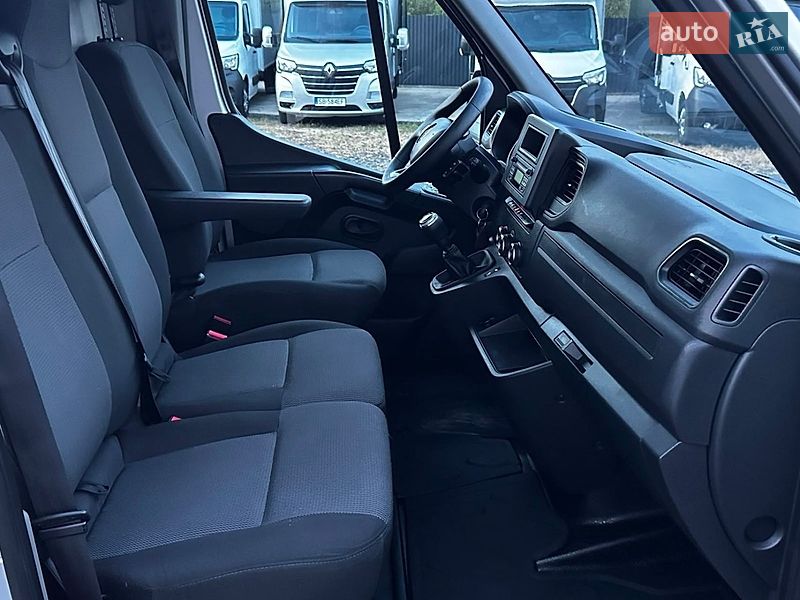 Вантажний фургон Renault Master 2022 в Києві