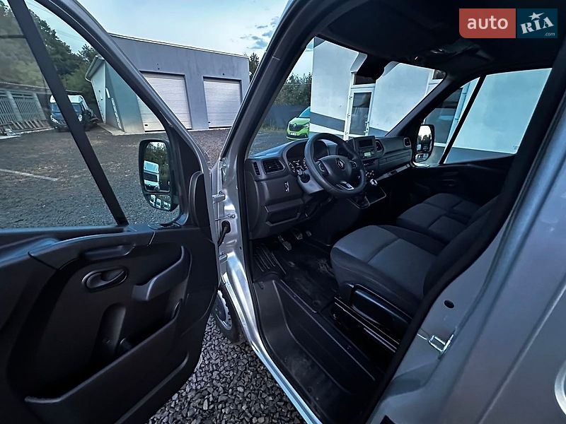 Вантажний фургон Renault Master 2022 в Києві
