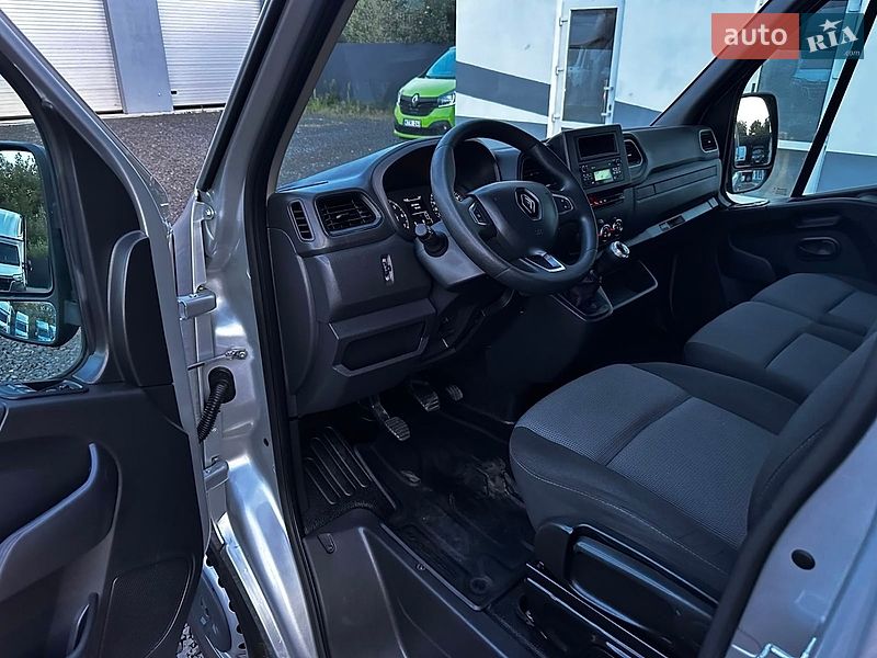 Вантажний фургон Renault Master 2022 в Києві