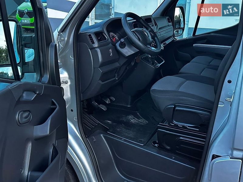 Вантажний фургон Renault Master 2022 в Києві