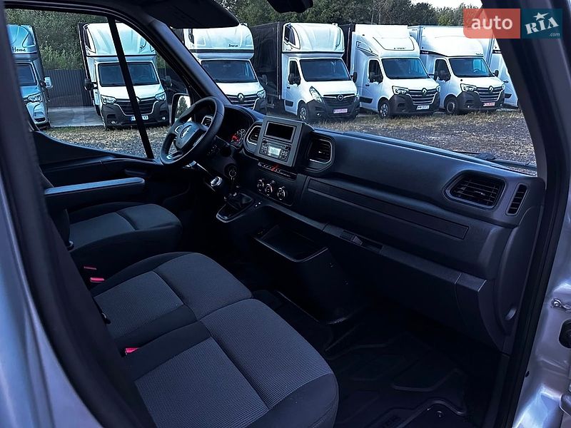 Вантажний фургон Renault Master 2022 в Києві
