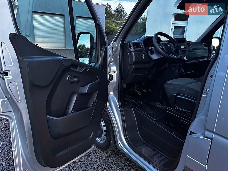 Вантажний фургон Renault Master 2022 в Києві